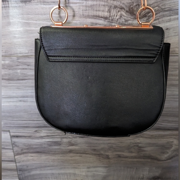 Neiman Marcus black purse with rose gold - Picture 2 of 8